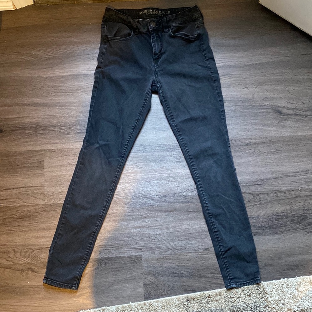 Black American Eagle Hi-Rise Jegging super stretch